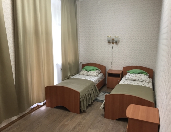 Стандарт 4-местный 3-комнатный СЕМЕЙНЫЙ - Санаторий «Сосновая роща» Искра